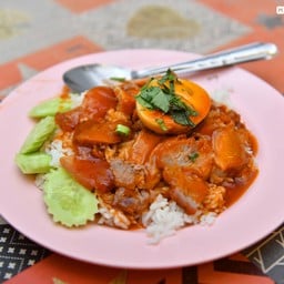 ก๋วยเตี๋ยวพี่อ้วนสายบันเทิง
