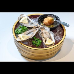 Nama kakisu 3ตัว (หอยนางรมสด)