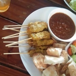 โซดาหมูสะเต๊ะ