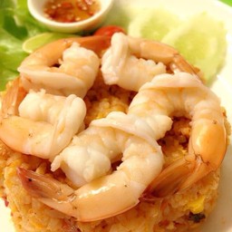 ข้าวผัดต้มยำกุ้ง