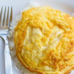 ข้าวไข่เจียว 2 ฟอง