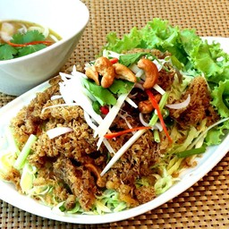 ยำปลาดุกฟู