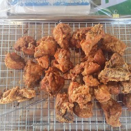 เจ้รักบ่าวชัยข้าวเหนียวไก่ทอด