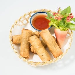 ปอเปี๊ยะเสวย น้้ำจิ้มเปรี้ยวหวาน