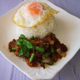 ร้านเจ๊จุก ขาหมู