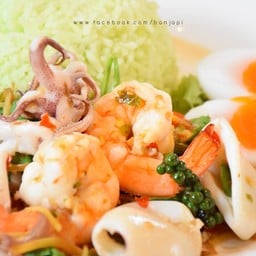 ผัดฉ่าทะเล