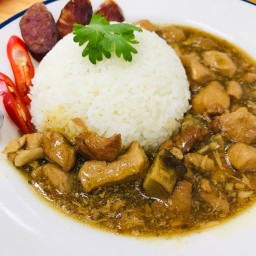 ข้าวหน้าไก่เซนต์หลุยส์ ประชาอุทิศ-สุขสวัสดิ์