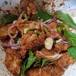 บิ๊กบึ้มข้าวยำไก่ฟาดปาก