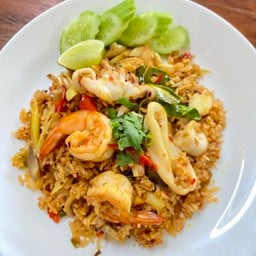 ข้าวผัดต้มยำ (แนะนำ)