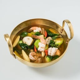 แกงเลียงปลาแห้งใส่กุ้งสด