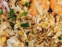ข้าวผัดรวม