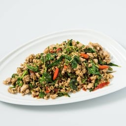 หมูสับผัดกะเพราพริกขี้หนูสวน