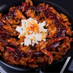 ตีนไก่ไร้กระดูก เคี้ยวกรุ๊บบบบบบบบบบบบ เพิ่มชัสตรงกลางคือดีย์