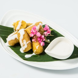 กล้วยไข่เชื่อม กะทิสด