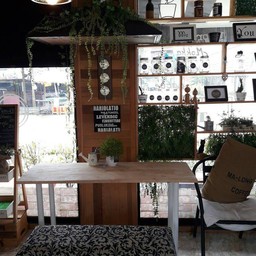 มา-ลอง coffee