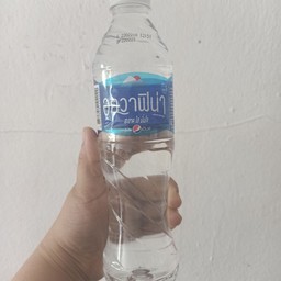 น้ำดื่มอควาฟิน่า