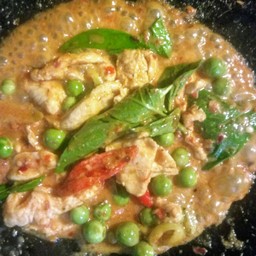 ข้าว ผัดพริกแกงเขียวหวาน