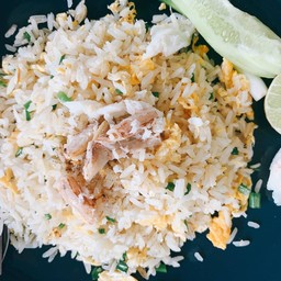 ข้าวผัดแหนม