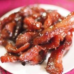 ข้าวราดหมูแดดเดียว