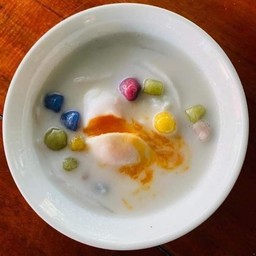 บัวลอยไข่หวานมะพร้าวอ่อน พิเศษเผือก