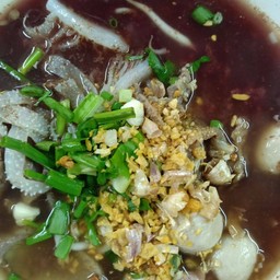 ยอด ก๋วยเตี๋ยวเนื้อ-หมู ซอยจินตคาม