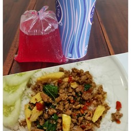 ข้าวกระเพราตามใจ น้ำอิตาเลียนโซดา
