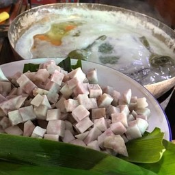 บัวลอยมะพร้าวอ่อน พิเศษเผือก ไม่ใ่ส่ไข่