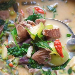 แกงแค่หมูย่าง