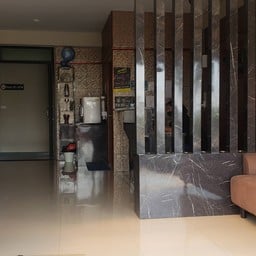 ที่ติดต่อ check-in