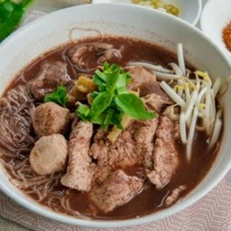 ก๋วยเตี่ยวหน้าอนุบาลวาริน