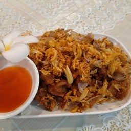 ไส้ตันทอดกระเทียม