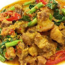 เครื่องเกงหมูกรอบ