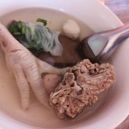 ก๋วยเตี๋ยวปากหม้อ  เจ๊ภา