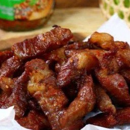 ไส้ทองทอดกระเทียม