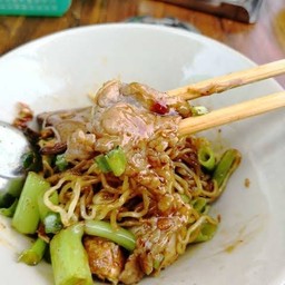 ก๋วยเตี๋ยวแห้ง