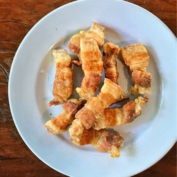 สามชั้นทอดน้ำปลา