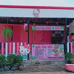 ยำยั่วกระเพราแซ่บ by นิตา ฮาล้าลฟู๊ด