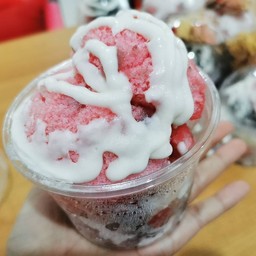 ไอศกรีมเกล็ดหิมะ ตลาดบ้านคลอง