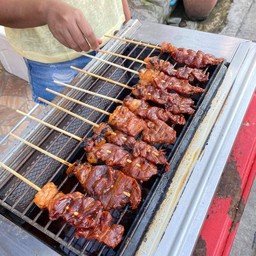 เนื้อย่างซุ้มโจร