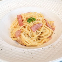 สปาเกตตี้คาโบนาร่า