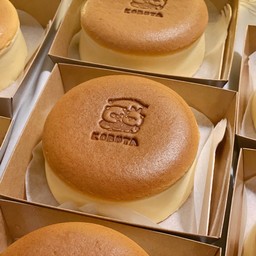 เจแปนนิส ชีสเค้ก (Japanese Cheesecake X Kobuta homemade bakery) Inizio 3 ปิ่นเกล้า-วงแหวน