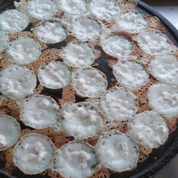 ขนมครกกะทิสดรวมไส้