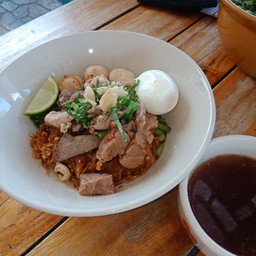 เตี๋ยวเรือหมูหมู ไข่เยิ้ม สาขา2 2