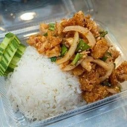 ข้าวยำไก่แซ่บ