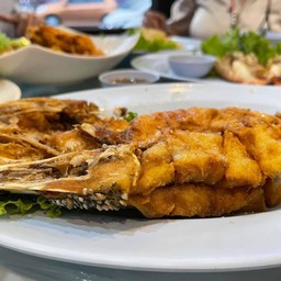 กะพงทอดน้ำปลา