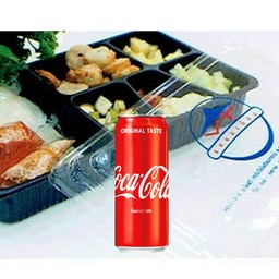 (อร่อยซ่ากับโค๊ก)แหนมเนืองพร้อมทานชุดเล็กกับโค้กกระป๋อง