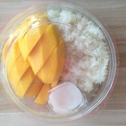 ข้าวเหนียวมะม่วง กมลรัตน์ ซอย กม.12