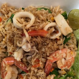 ข้าวผัดทะเล