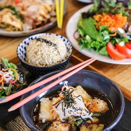 Kuu Cafe + Japanese Kitchen