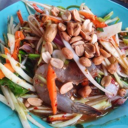 ยำกุ้งสด
